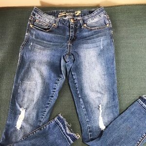Skinny SEVEN jeans size 6